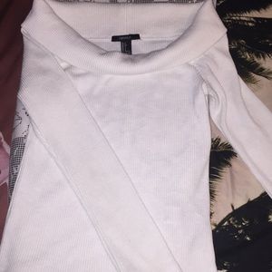 OFF SHOULDER SWEATER FOREVER21